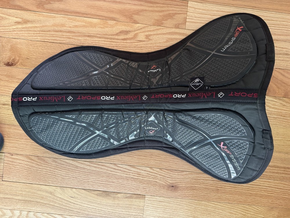 LeMieux ProSport X-Grip System (Silicone) Half Saddle Pad, Black, Size Large