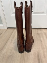 These Frye Melissa Button Riding Boots in Cognac Brown US 7.5B 4001 K 11