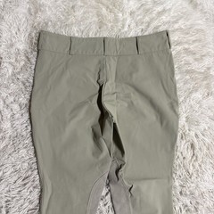 Women’s Size 32R Tan Ovation Knee Patch Horseback Riding Breeches
