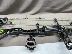 Mathews Halon 32 RH 70lb Compound Bow – (USED)