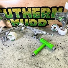 Skate Like A Pro! Suthern Mudd «Slick Riders» Conical 52mm(SHR) 102a Smooth Grip