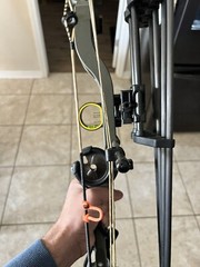 Bear Whitetail Legend Pro Compound Bow RTH Package 25″-30″/ 55-70# 339 FPS!