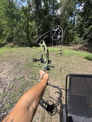 Elite Carbon Era 65 Outdoor Green Compound Bow Right Hand