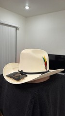 CL HATS White Western Cowboy Hat with Black Band and Multicolor Feather