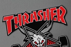 Thrasher Skateboard Magazine Goat Pentagram Star Red Z73B Skateboarding STICKER