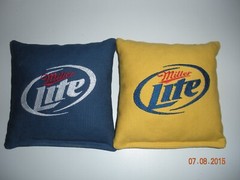 Eight Quality Cornhole Bags – Miller Lite – Whole Corn or Pellets