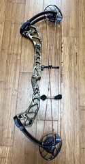 PSE Evoke 31 RH 55-65# 24.5-30” Camo 90% LO Compact & Fast Hunting Bow