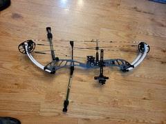 PSE Dominator Duo 35 RH 60 Lb