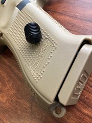 Umarex Glock 19X Gen5 Coyote .177 Caliber Replacement CO2 Capsule Screw