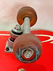 Hobie Signature Skateboard Vintage 2000 W/ Pulse Trucks And Wheels, 31 Inches