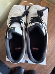 Globe Encore 2 Kicks Brand New US Size 11 Scarab / White Skate Shoes ㅎㅎ