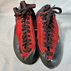 Free Climbing Spain Shoes Women 10.5 Men 8.5 EU 41 Red Suede Lace Up