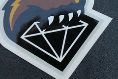 Diamond Supply Clothing Grizzly Bear Claw OG Z34A Vintage Skateboarding STICKER