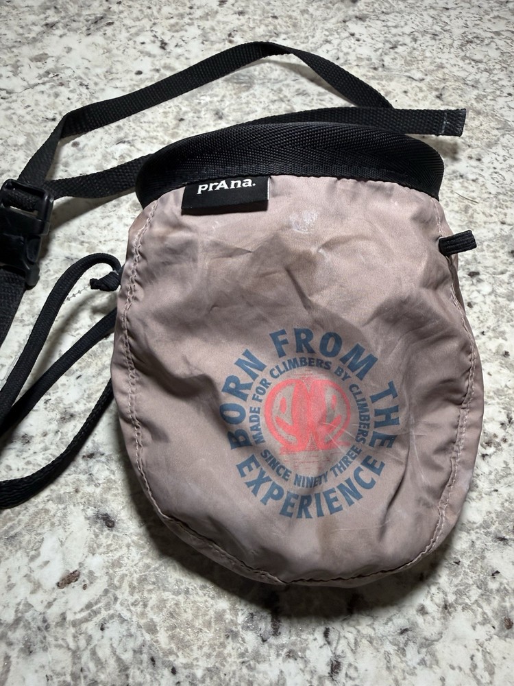 PrAna Chalk Bag Rock Climbing Gym Gymnastics CrossFit Climbing