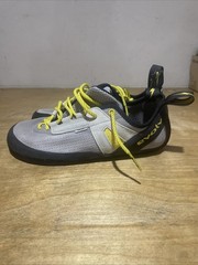 Evolv Defy Lace Climbing Shoes, Gray/White, M11 W12