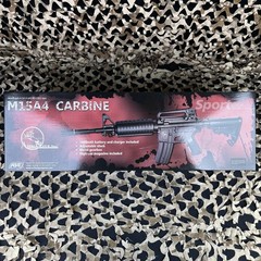NEW ArmaLite M15 A4 Carbine AEG Airsoft Gun Value Pack (50023)