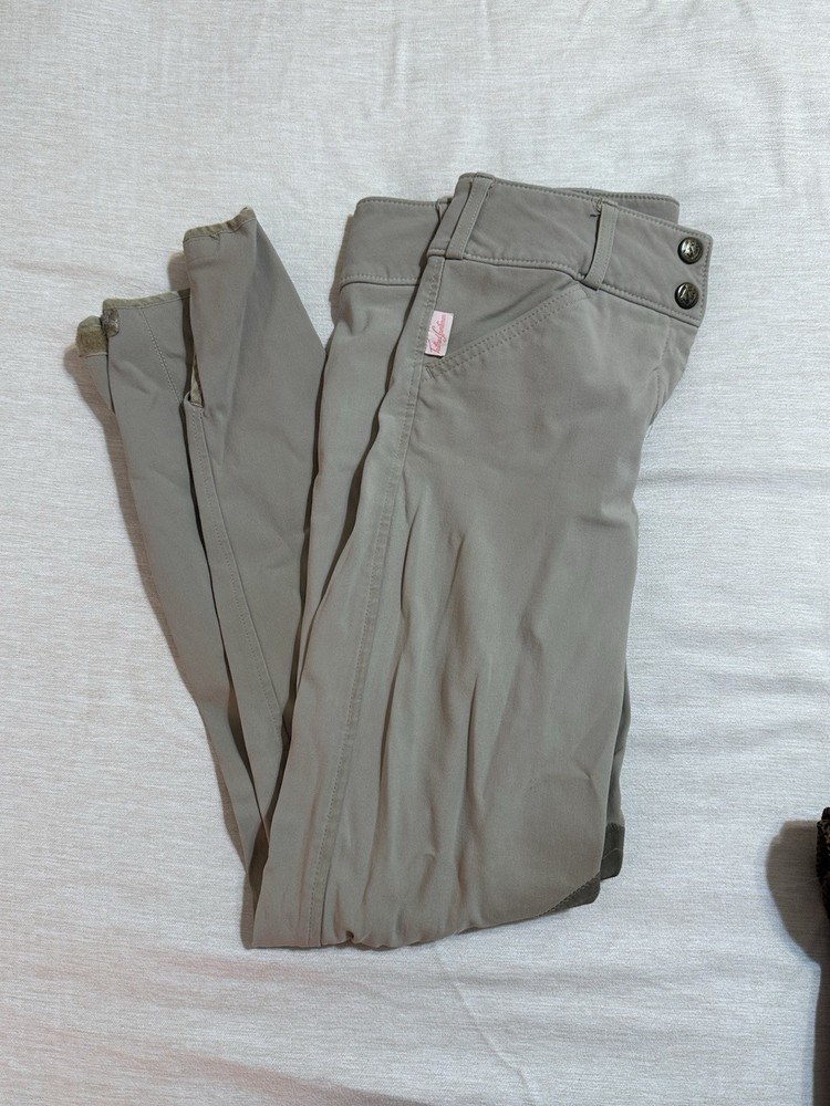 Tailored Sportsman Front Zip Breeches Size 24