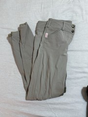 Tailored Sportsman Front Zip Breeches Size 24