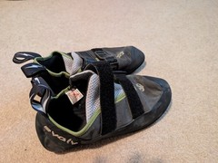 Evolv defy rock climbing shoes US 11.5 (practically new)