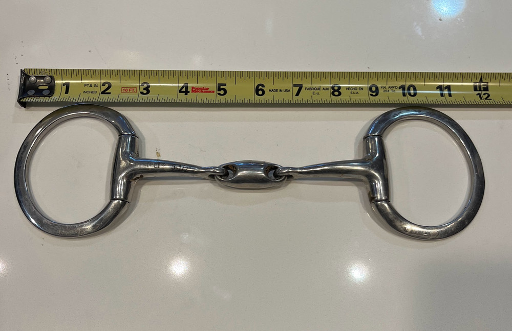Korsteel 5.5″ Stainless Steel Oval Link Eggbutt Snaffle Bit, 14MM