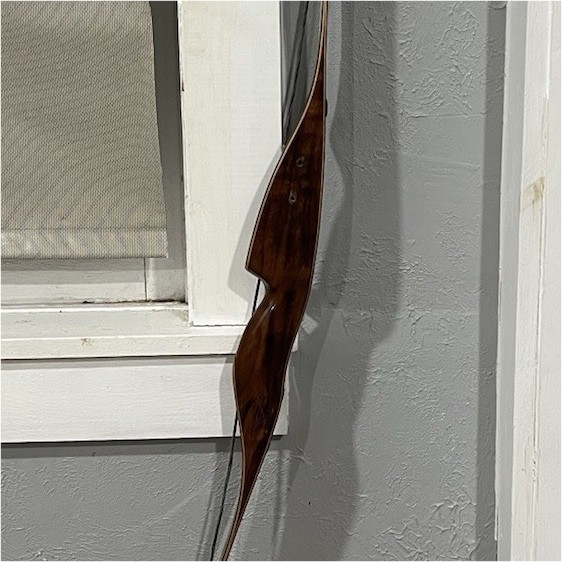 Browning Wasp Recurve Bow 56in 45lbs Wood Right Hand Brown Black