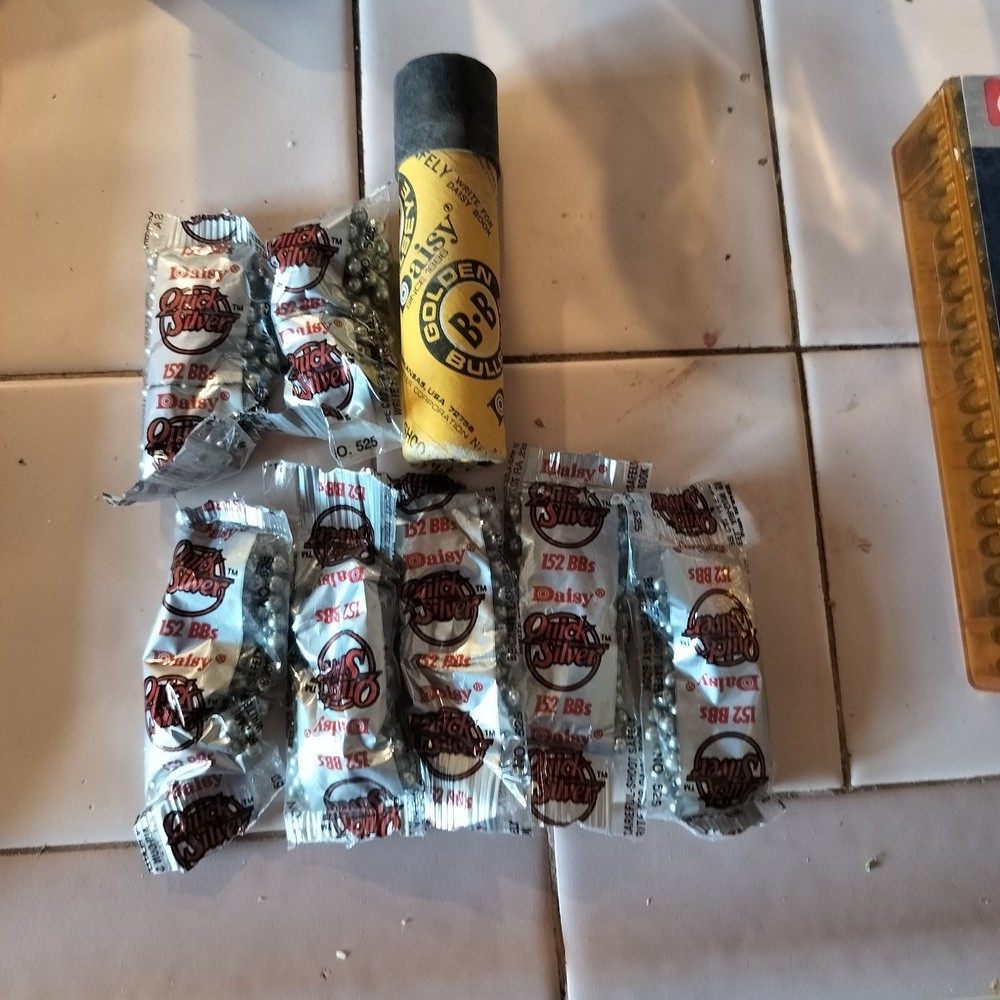 Daisy Red Ryder BB Strongbox 1100 BB’s 7 Packs