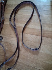 WESTERN TAN GENUINE LEATHER BITLESS BRIDLE W/LACED REINS &BUCKLED END