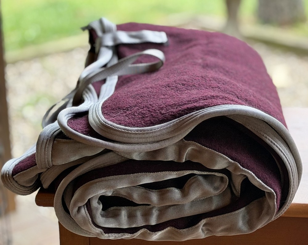 Traditional Wool Horse Cooler 82” Maroon Heavy Square Cut Thick Fits 78–84