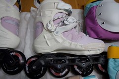Powerslide Argon Berry 110 Inline SkatesBerryWomens 6.5 Rollerblades USED ONCE