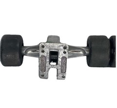 Gullwing Charger Longboard Skateboard Trucks Set of 2 Used