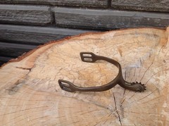 Antique small boot spur, no markings, 100 + years old