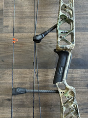 Mathews Lift 29.5 Compound Bow in Sub-Alpine Camo RH 29″ 70# 348fps!