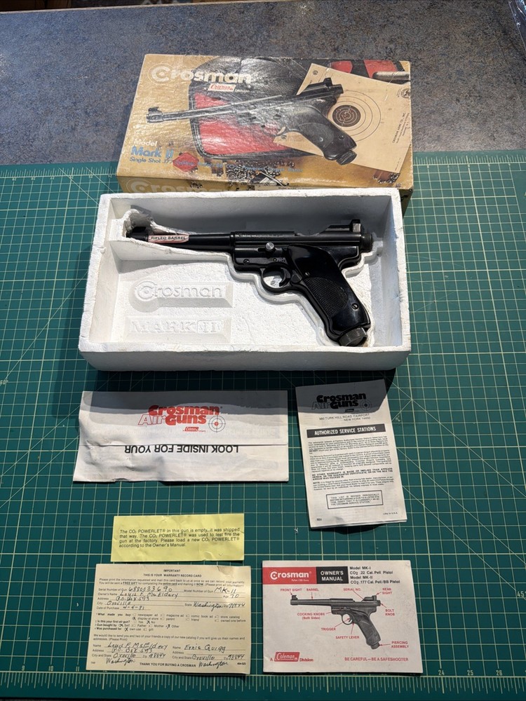 Vtg 1981 Rare Crosman Coleman Division Mark I CO2 Target Pellet Pistol In Box