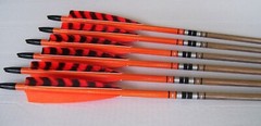 6 MATCHED WOOD ARROWS 31″ BOP