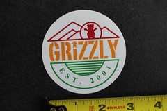 GRIZZLY Skateboard Griptape Bear Mountain Est 2001 Z47A OG Skateboarding STICKER