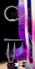 Diamond Archery Edge 320 Bow Purple Mossy Oak Bundle (arrows/hard case/quiver)