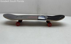 Voyager Subway Surfers 31 Inch Maple Deck Pro Trucks Wheels Jake Skateboard