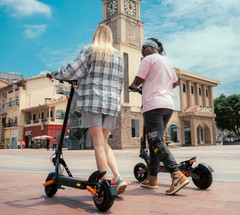 KUKIRIN G2 Electric Scooter 720WH Power 800W Powerful Motor 27 MPH 34 Miles Fold