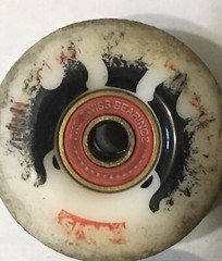 Globe Skateboard Wheels With Fkd Swiss Bearings