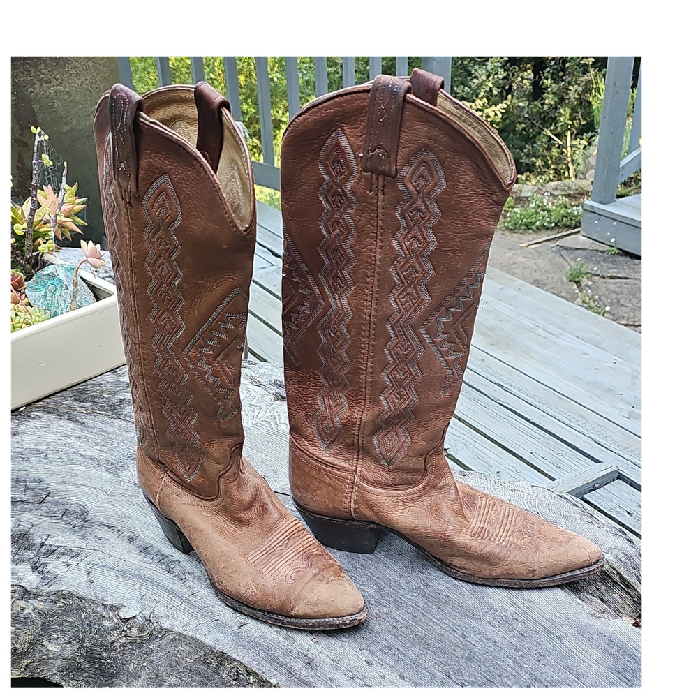 Dan Post Brown Leather Western Cowboy Boots, Pull-On, Embroidered Stitched Shaft