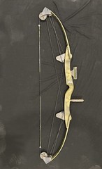 Vintage Bear Whitetail Hunter Compound Bow Left Hand 50 Inches Camo
