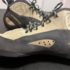 La Sportiva TC Pro Rock Climbing Shoes Mens EU 42.5 US 9.5 Tan Black Vibram