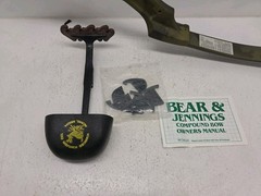 VINTAGE BEAR WHITETAIL II COMPOUND BOW 60# 30″ DRAW LENGTH NICE USED CONDITION