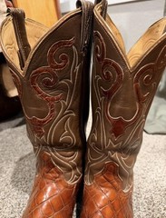 Tony Lama El Rey Collection Men’s Alligator «Belly-cut» Hide Cowboy Boots