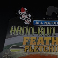 Gateway Feathers Hann-Bun Kuro 5in Shield Feather Fletchings Orange/Black 50ct