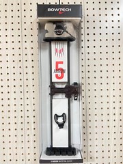 Tight Spot 5 Arrow Quiver (Kuiu Vias) Bowtech Edition. RH and LH Available. NEW