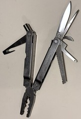 The Game Tracker Archery Multi Tool Stainless Steel In Very Good Condition