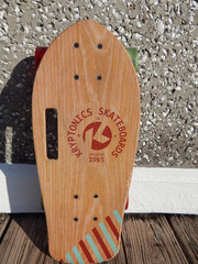 Kryptonics Stubby Skateboard Stubby 19” inches long 70’s