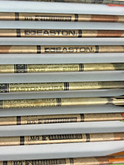 Lot of 17 Vintage Aluminum, Carbon & Wood Arrows -Easton, Game Winner, Wolverine