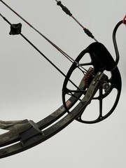 Bowtech Invasion CPX-RTH package 70# 26-30″. Balanced and tuned, Near Perfect!